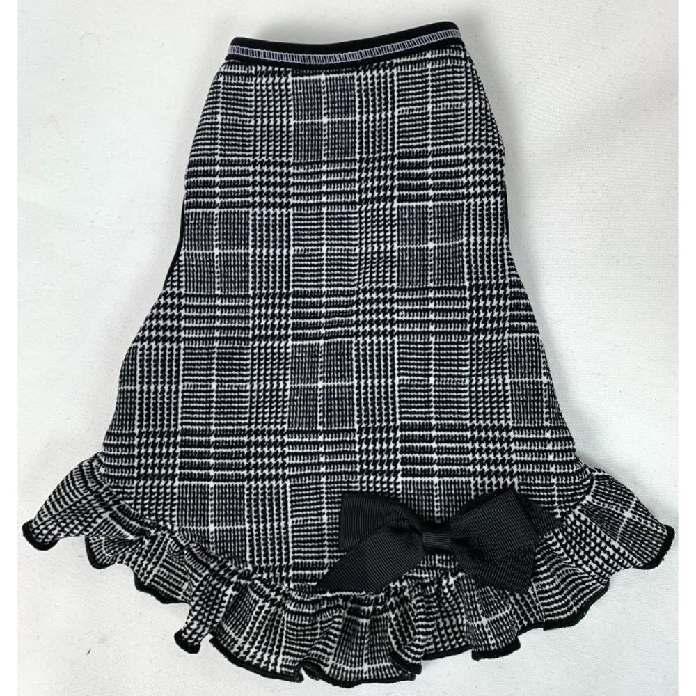 I See Spot Glen Plaid Pull on Dress in size S, NWT